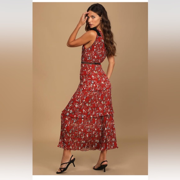 Lulu’s Such Sophistication Rust Red Floral Print Pleated Maxi Dress - Picture 2 of 4